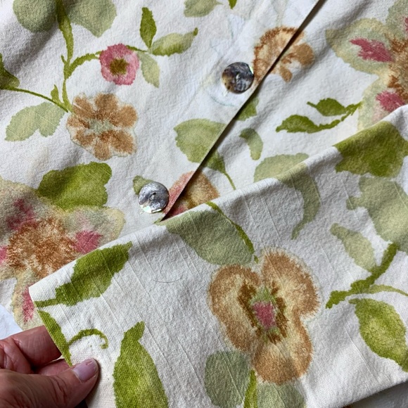 Sz 14/16 90’s Vintage Watercolor Linen Blend top - Picture 5 of 12